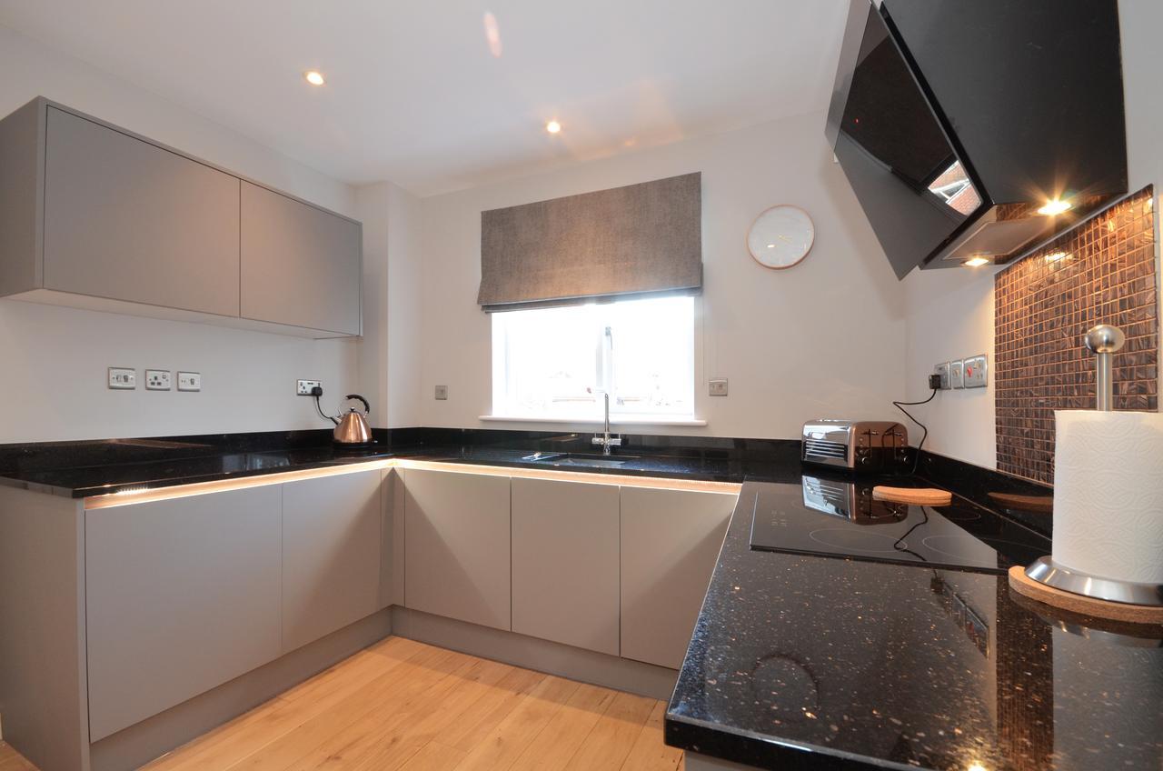 Fossgate Luxury Duplex City Centre Apartment With Free Parking York Bagian luar foto
