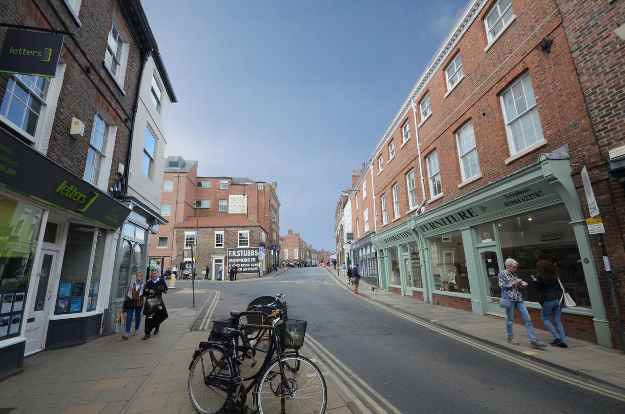 Fossgate Luxury Duplex City Centre Apartment With Free Parking York Bagian luar foto